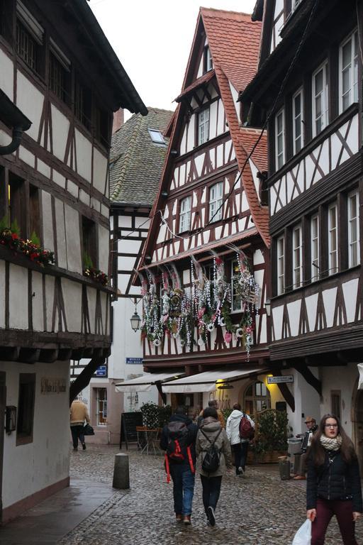 Les Dentelles - Appartement meublé design Petite France Strasbourg Extérieur photo